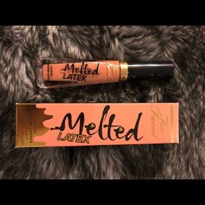 NEW IN BOX TooFaced Melted Latex-Hopeless Romantic